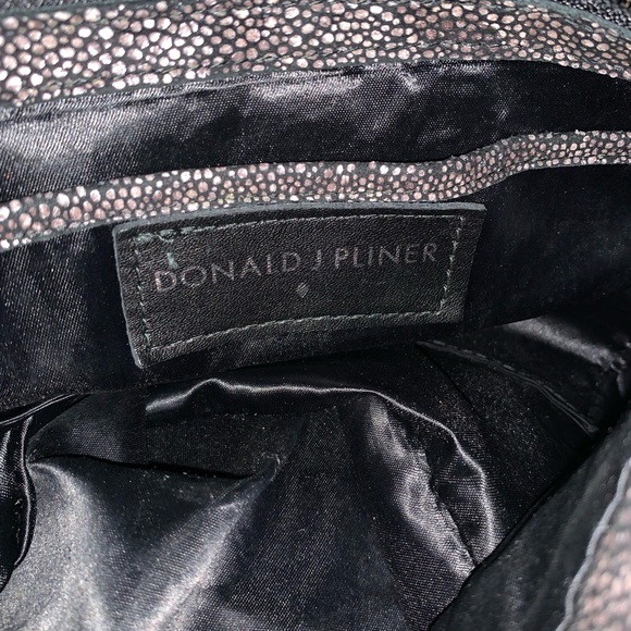 Donald J Pliner Black Ash Snakeskin Hobo Shoulder Bag - Picture 5 of 6